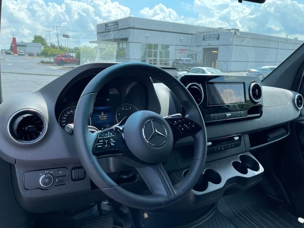 Used 2026 Gray White Mercedes-Benz Cargo 144 WB image 11