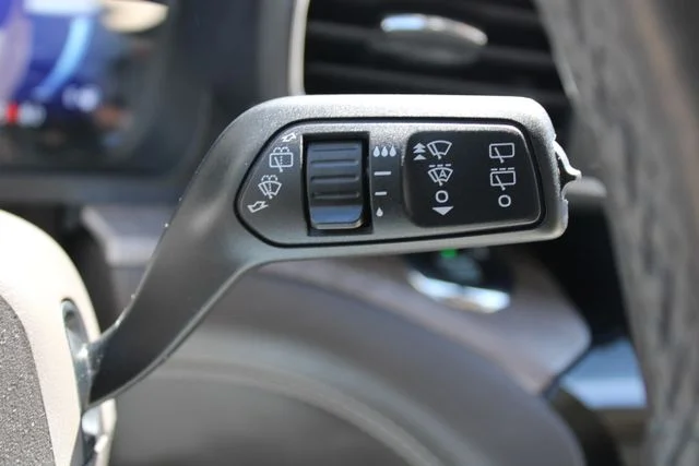 Used 2021 White Ford Platinum image 35
