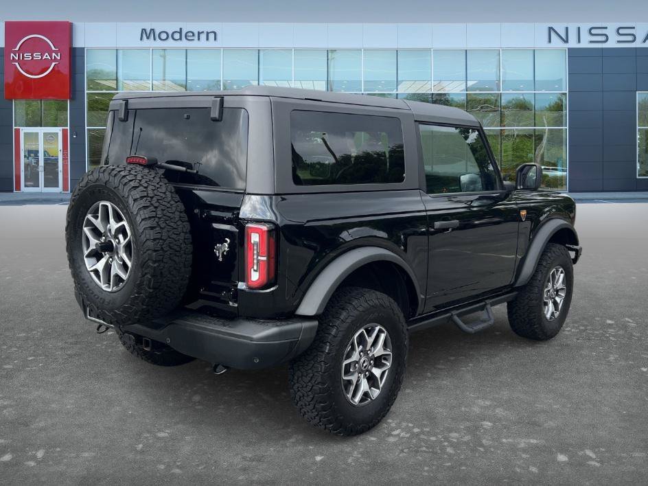 Used 2025 Shadow Black Ford Badlands image 5