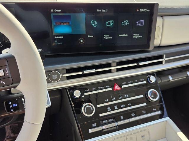 New 2027 White Hyundai SE FWD image 18