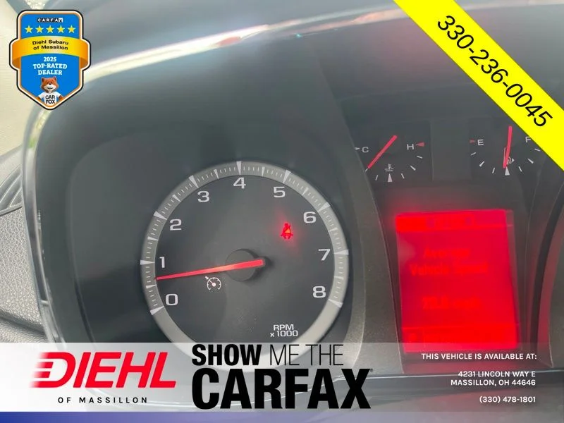 Used 2017 Silver GMC SLT image 27