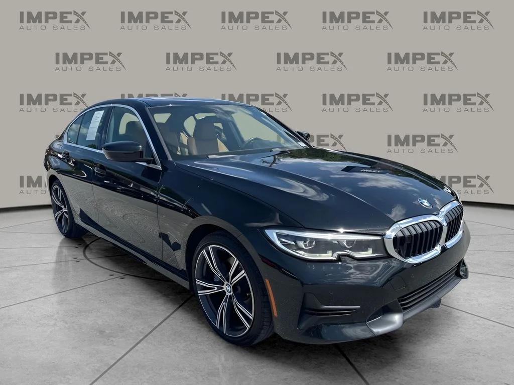 Used 2020 Black BMW 330i image 4