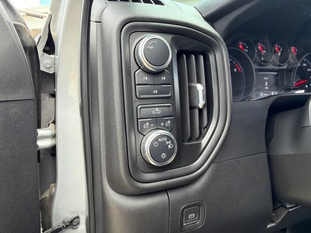 Used 2023 QUICKSILVER METALLIC GMC Pro image 23