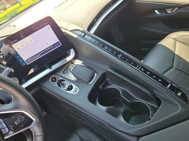 2024 Chevrolet Corvette 3LT - Photo 33
