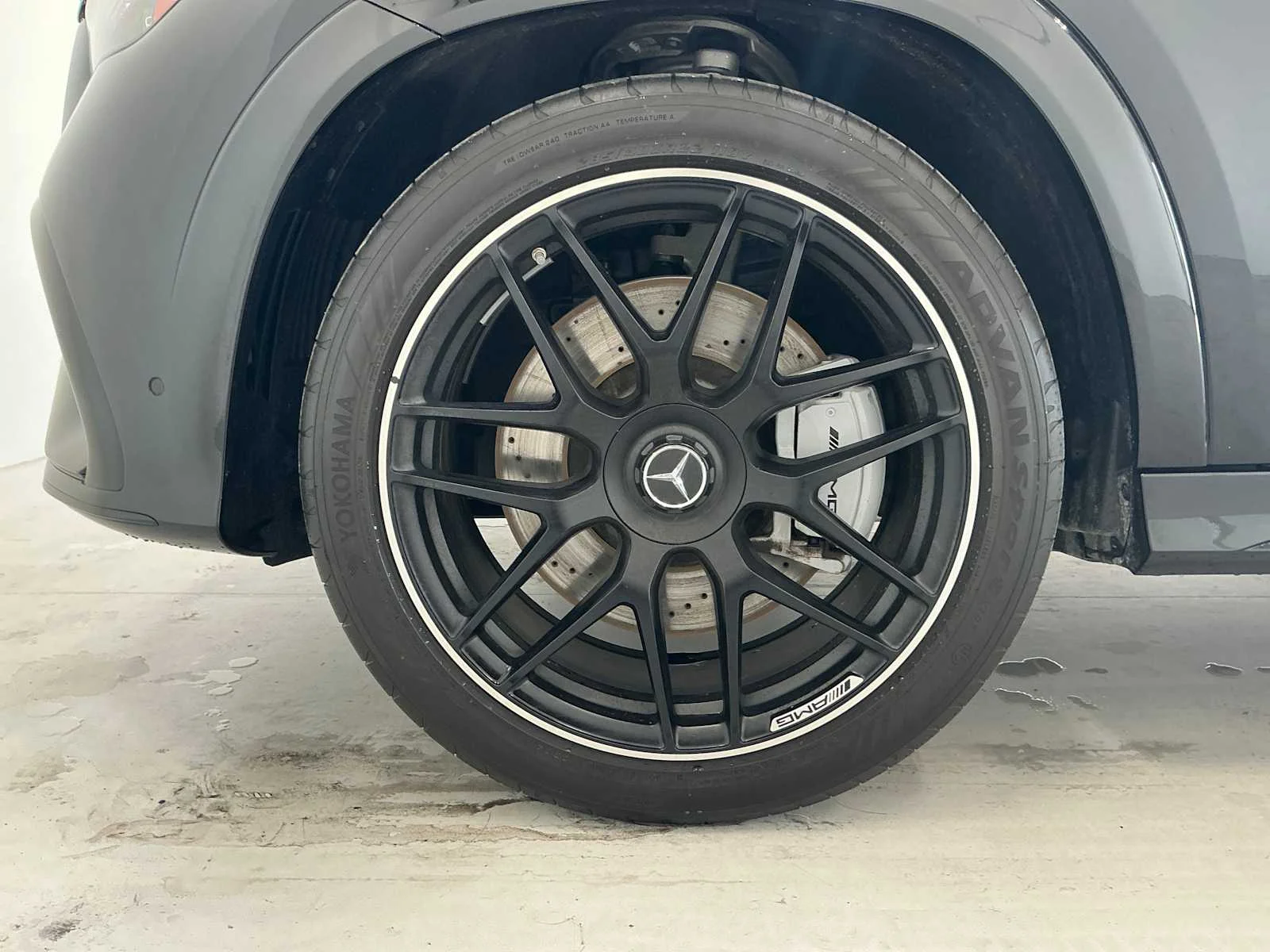 Certified Used 2025 Obsidian Black Metallic Mercedes-Benz AMG® GLE 53 image 28