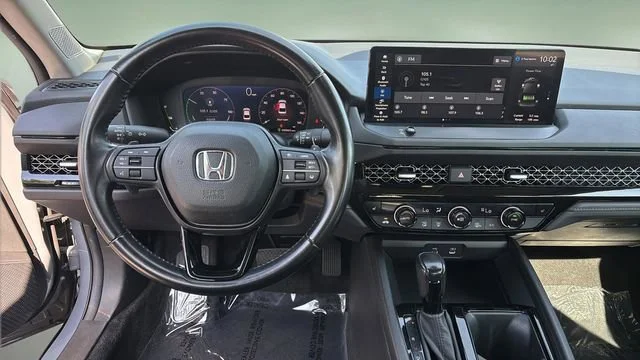 Used 2023 Gray Honda EX-L image 11