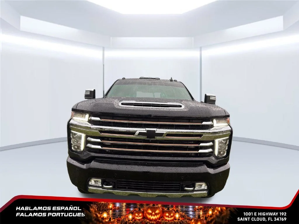 Used 2023 Black Chevrolet High Country image 8