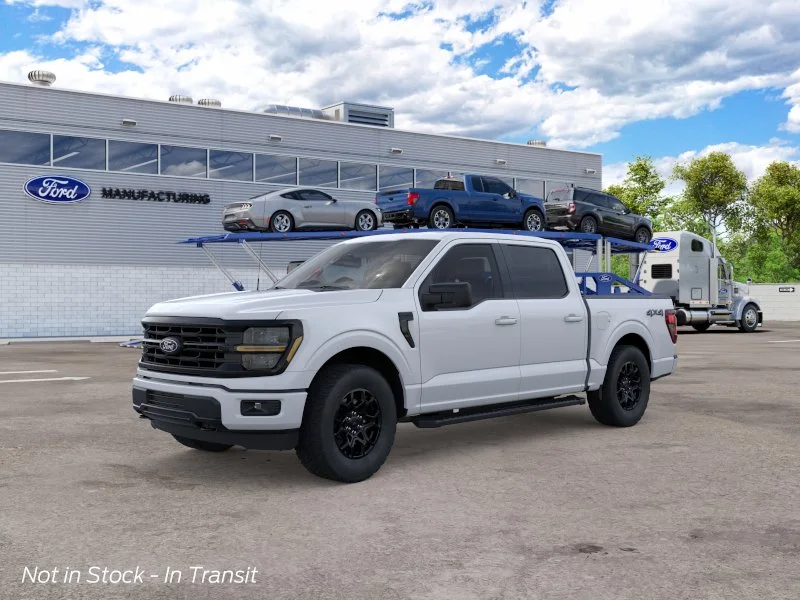 New 2026 Oxford White Ford XLT image 1