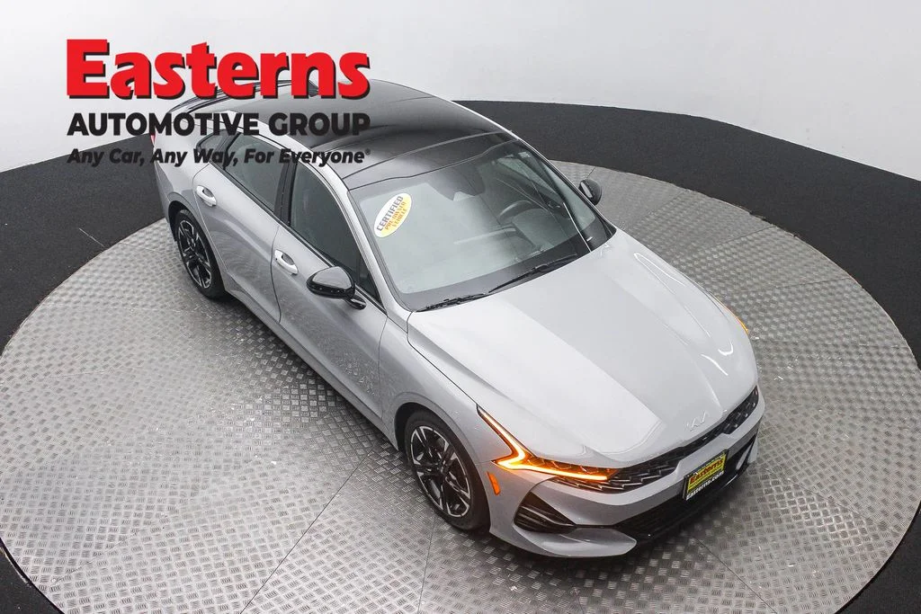 Used 2022 Gray Kia GT-Line image 3