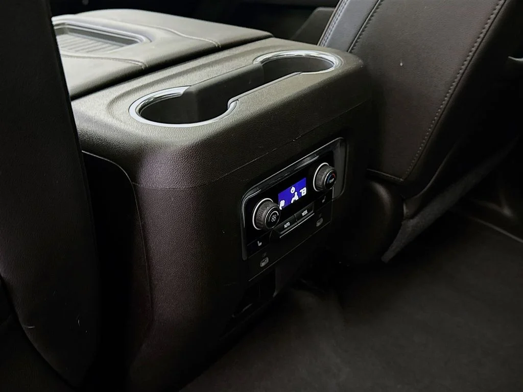 Used 2021 Gray Chevrolet High Country image 27
