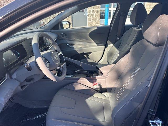 New 2026 Abyss Black Hyundai SEL Sport image 44