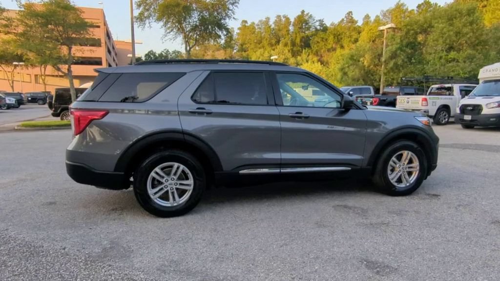 Used 2023 Carbonized Gray Metallic Ford XLT image 28