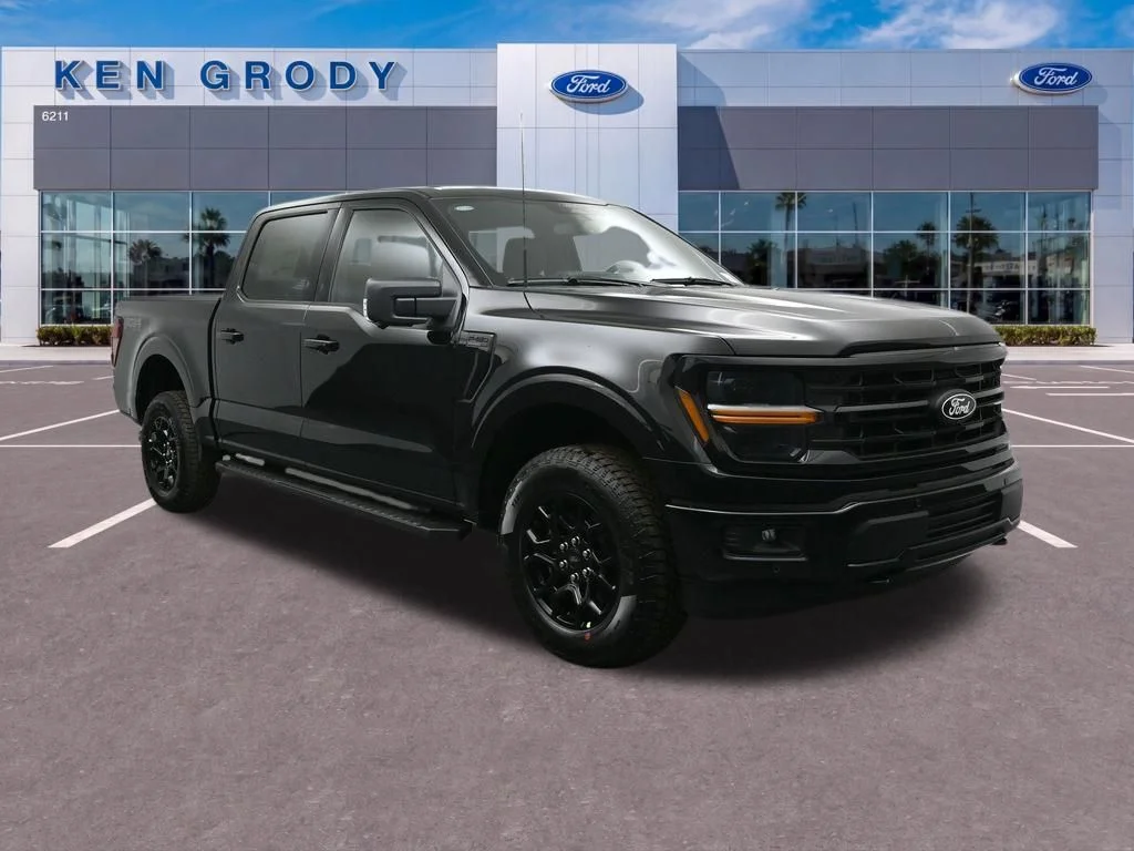 New 2026 Agate Black Metallic Ford XLT image 1