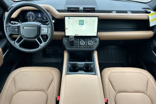 New 2026 Woolstone Green Land Rover X-Dynamic SE image 12