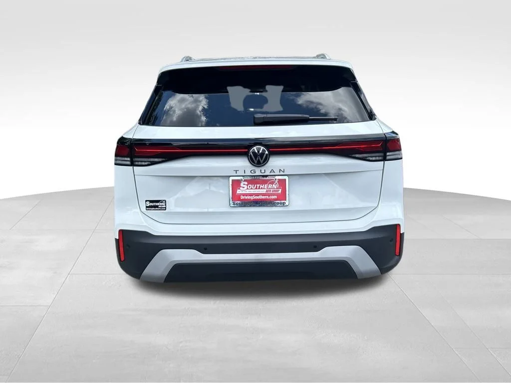 2025 Volkswagen Tiguan S - Photo 9