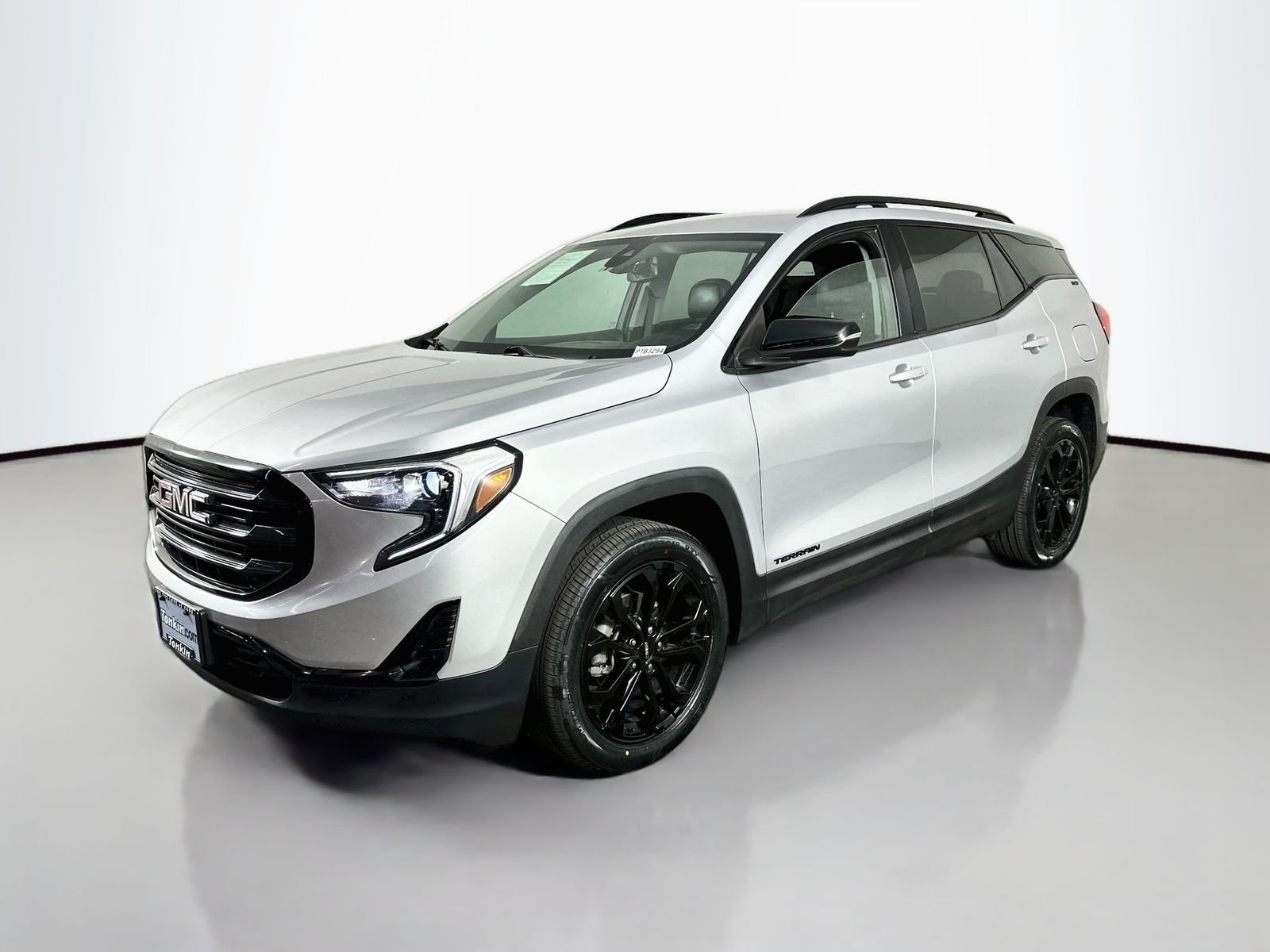 Used 2021 Quicksilver Metallic GMC SLT image 3