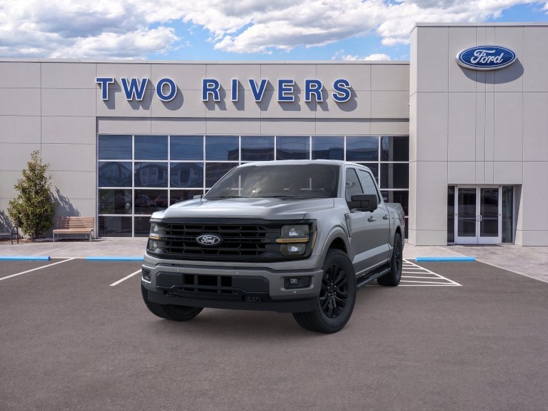 New 2026 Carbonized Gray Metallic Ford XLT image 2