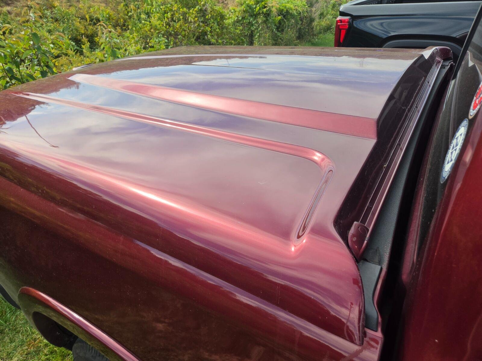 Used 2019 Delmonico Red Pearlcoat Ram Laramie image 7