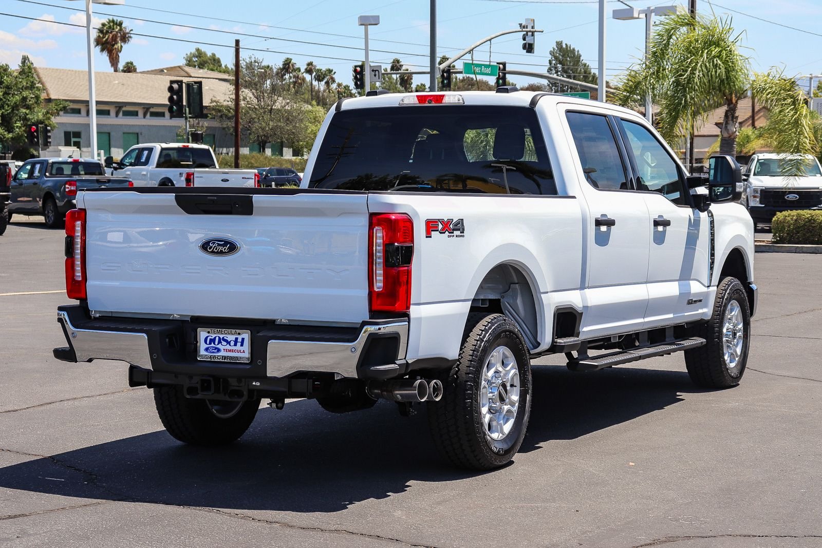 New 2026 Oxford White Ford F-250® XLT image 4