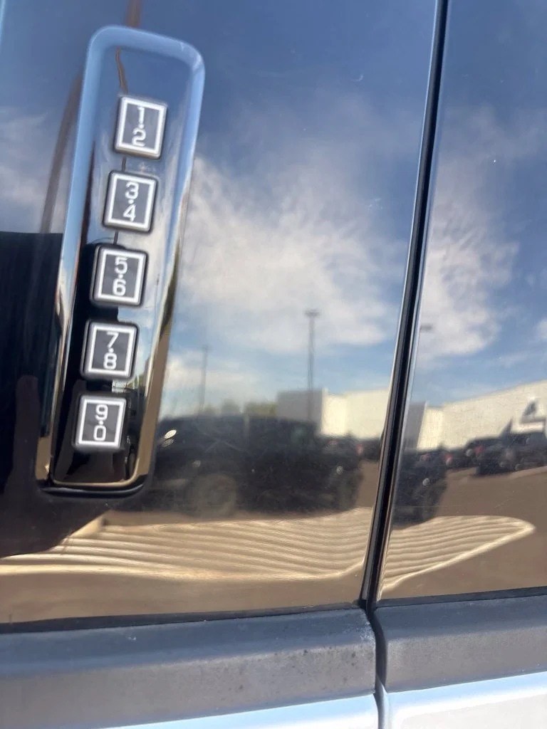 Used 2018 Silver Ford XLT image 13