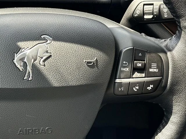 Used 2021  Ford Outer Banks image 22