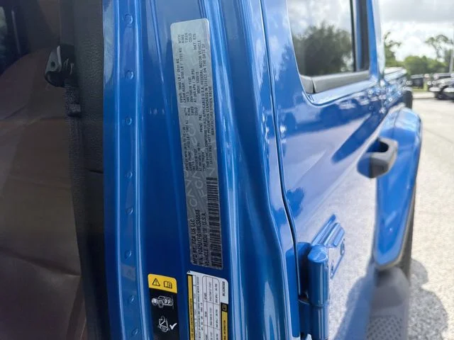 Used 2021 Blue Jeep Overland image 36
