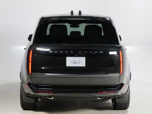New 2026 Santorini Black Land Rover P530 SE 7 SEAT image 7