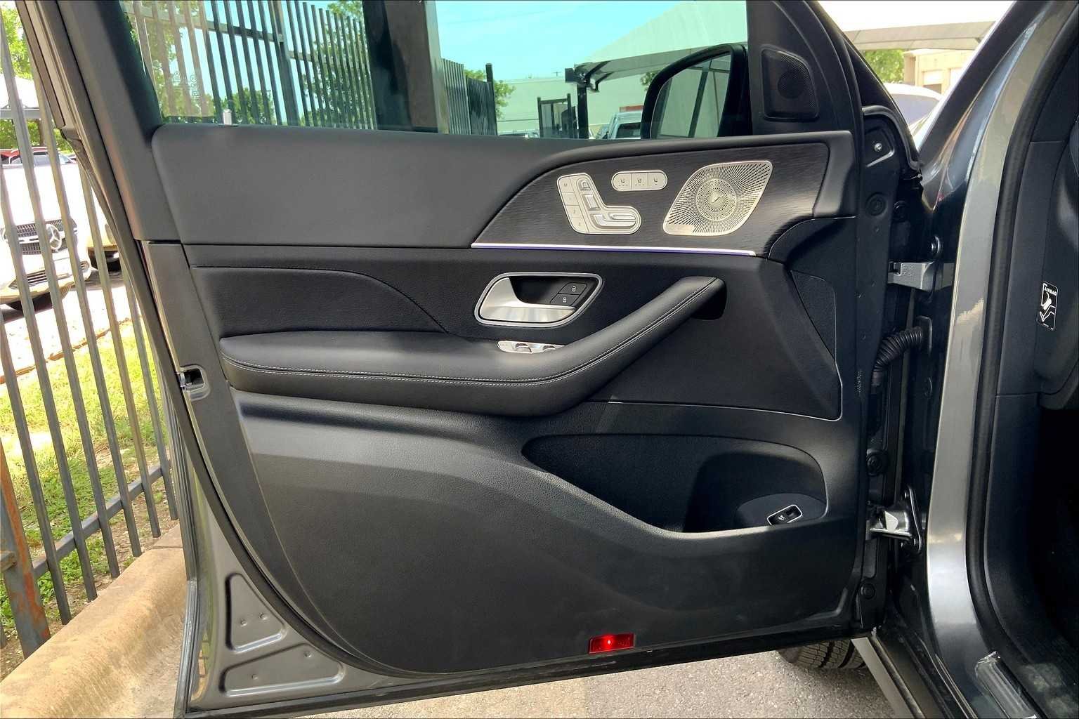 2025 Mercedes-Benz GLE GLE350 - Photo 15