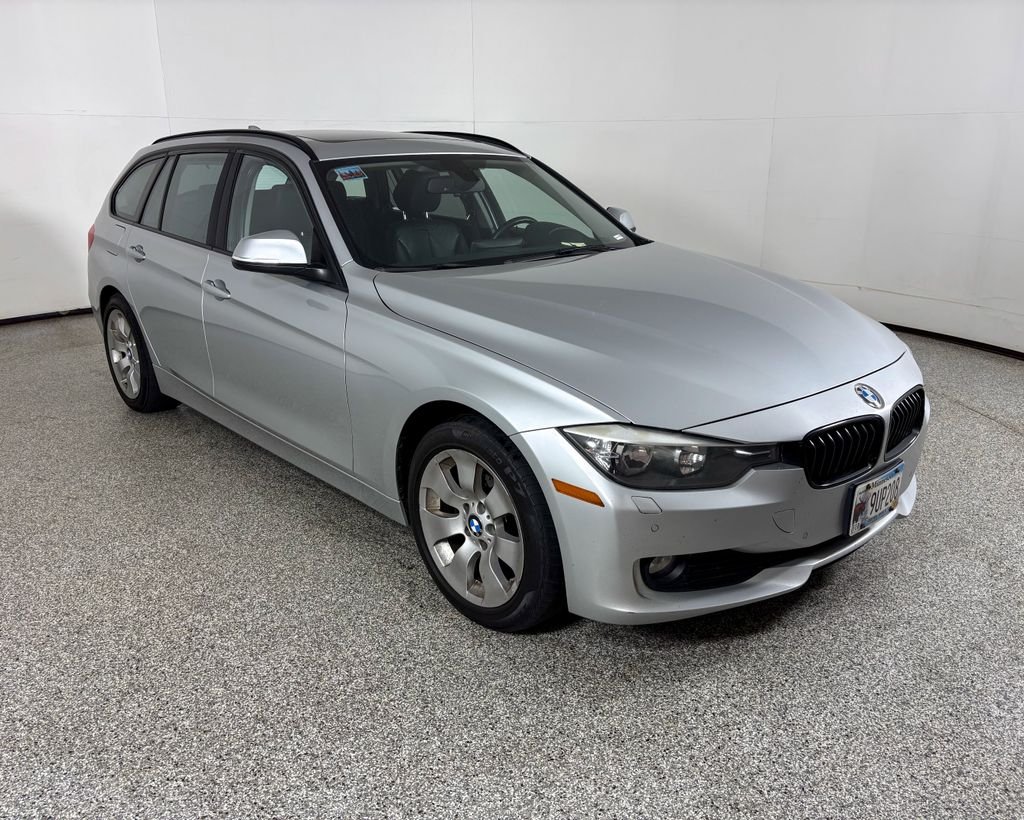 Used 2014 Glacier Silver Metallic BMW 328d xDrive image 4