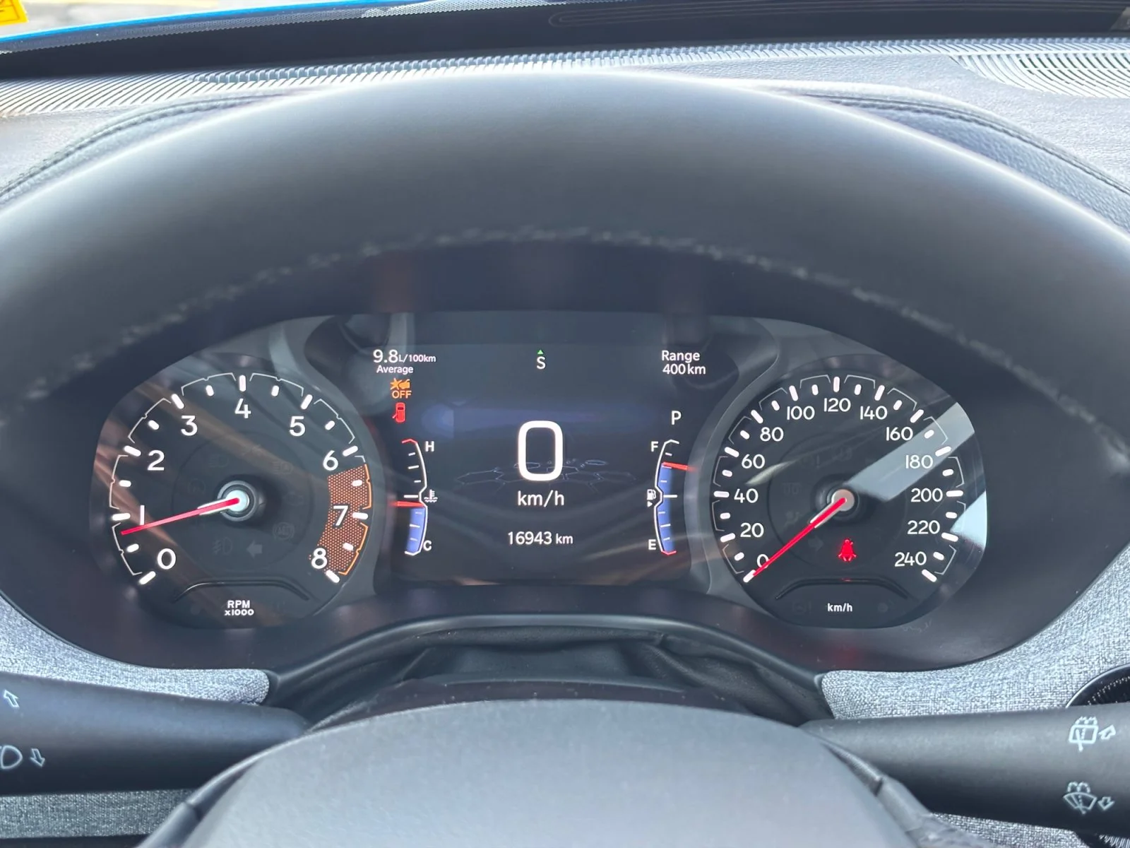 Used 2025 Blue Jeep North image 14
