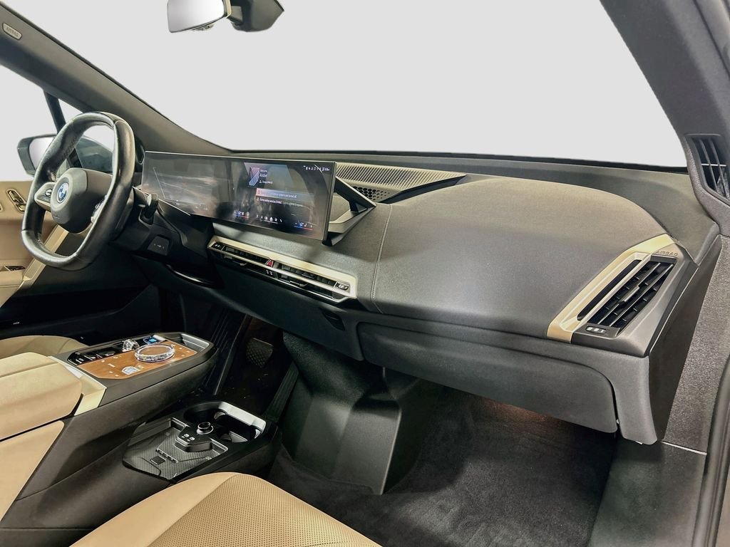 Used 2024 Storm Bay Metallic BMW xDrive50 image 30