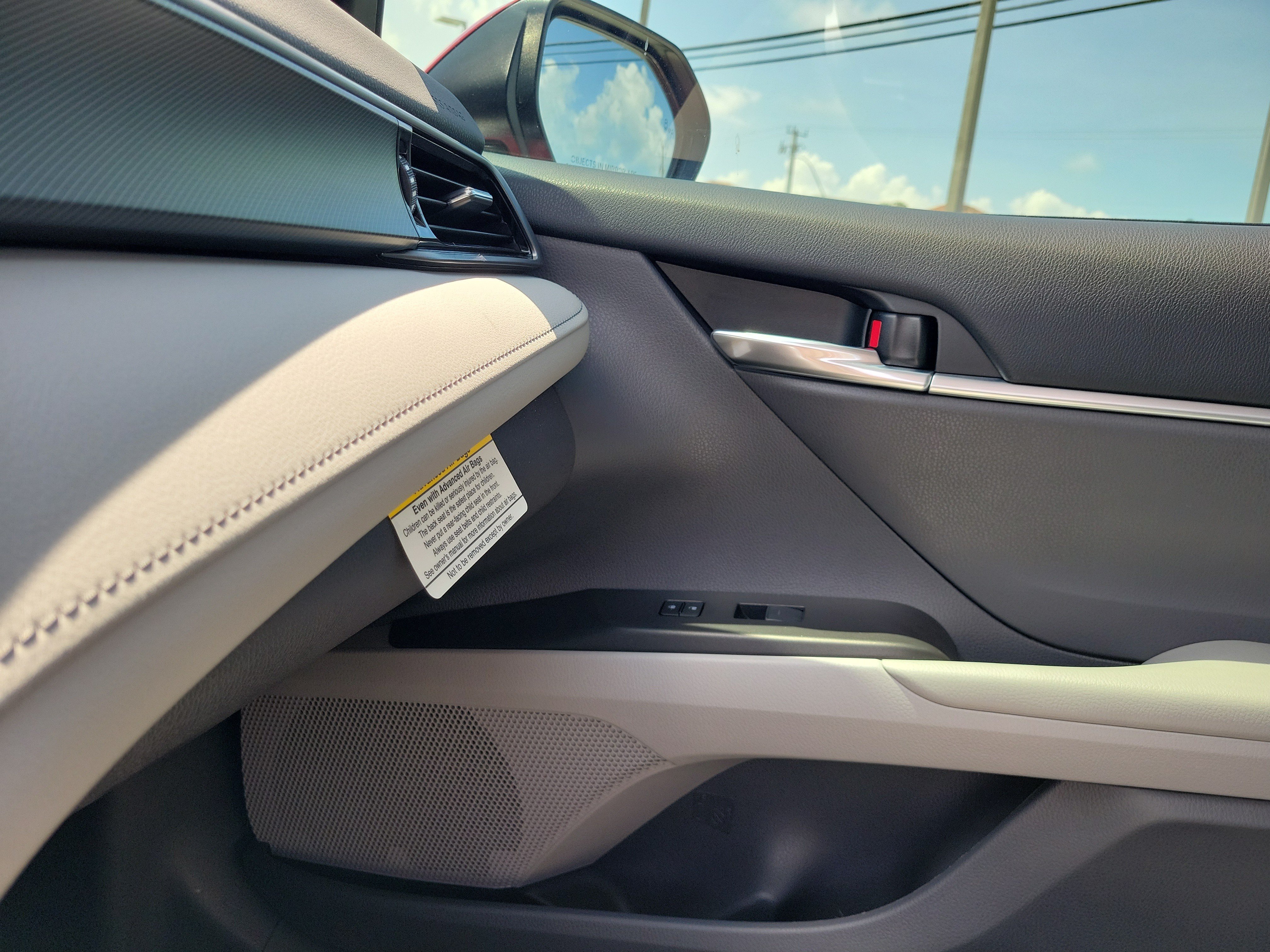 Used 2021 Red Toyota SE Nightshade image 27