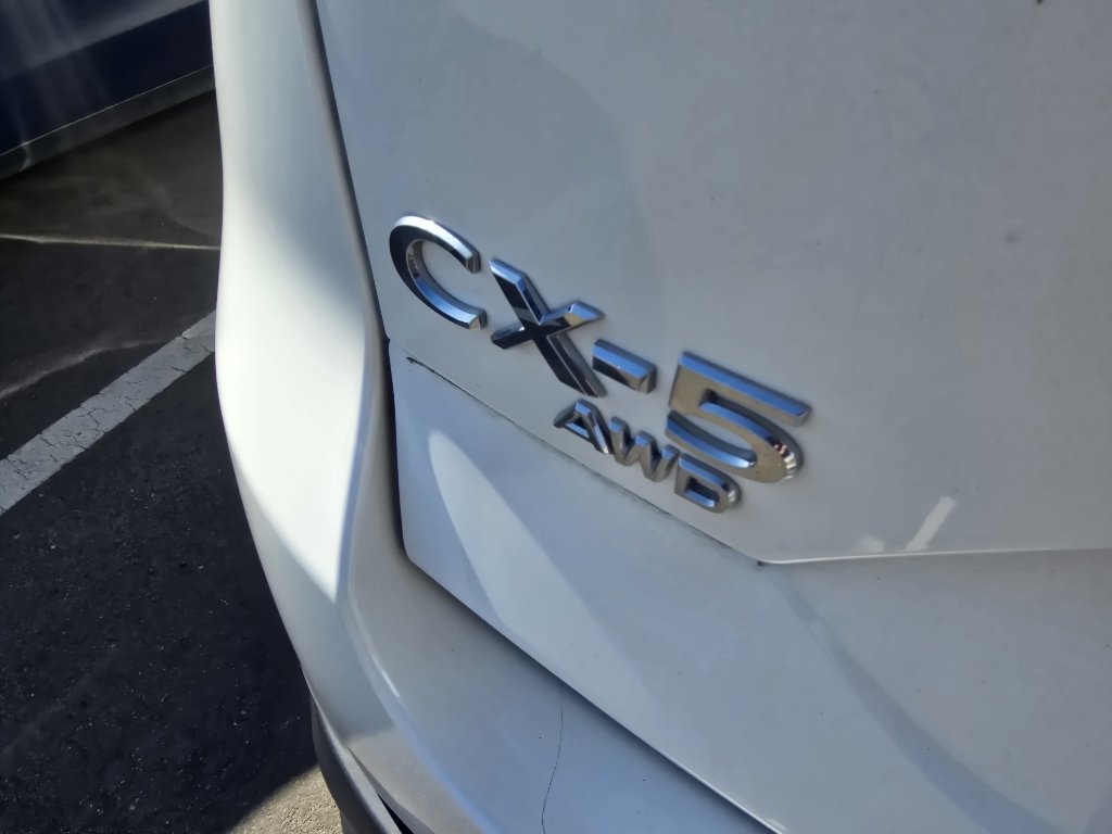Used 2022 Snowflake White Pearl Mica Mazda 2.5 S Preferred Package image 10