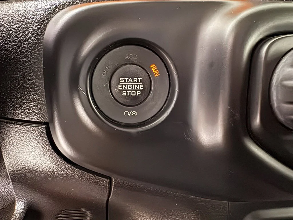 Used 2018 Gray Jeep Unlimited Rubicon image 33