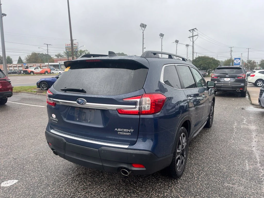 Used 2025  Subaru Touring image 4
