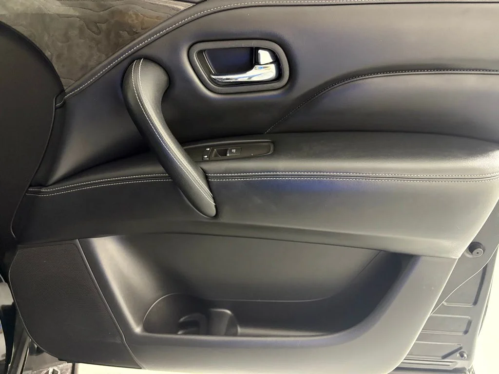 Used 2023 Black INFINITI LUXE image 52
