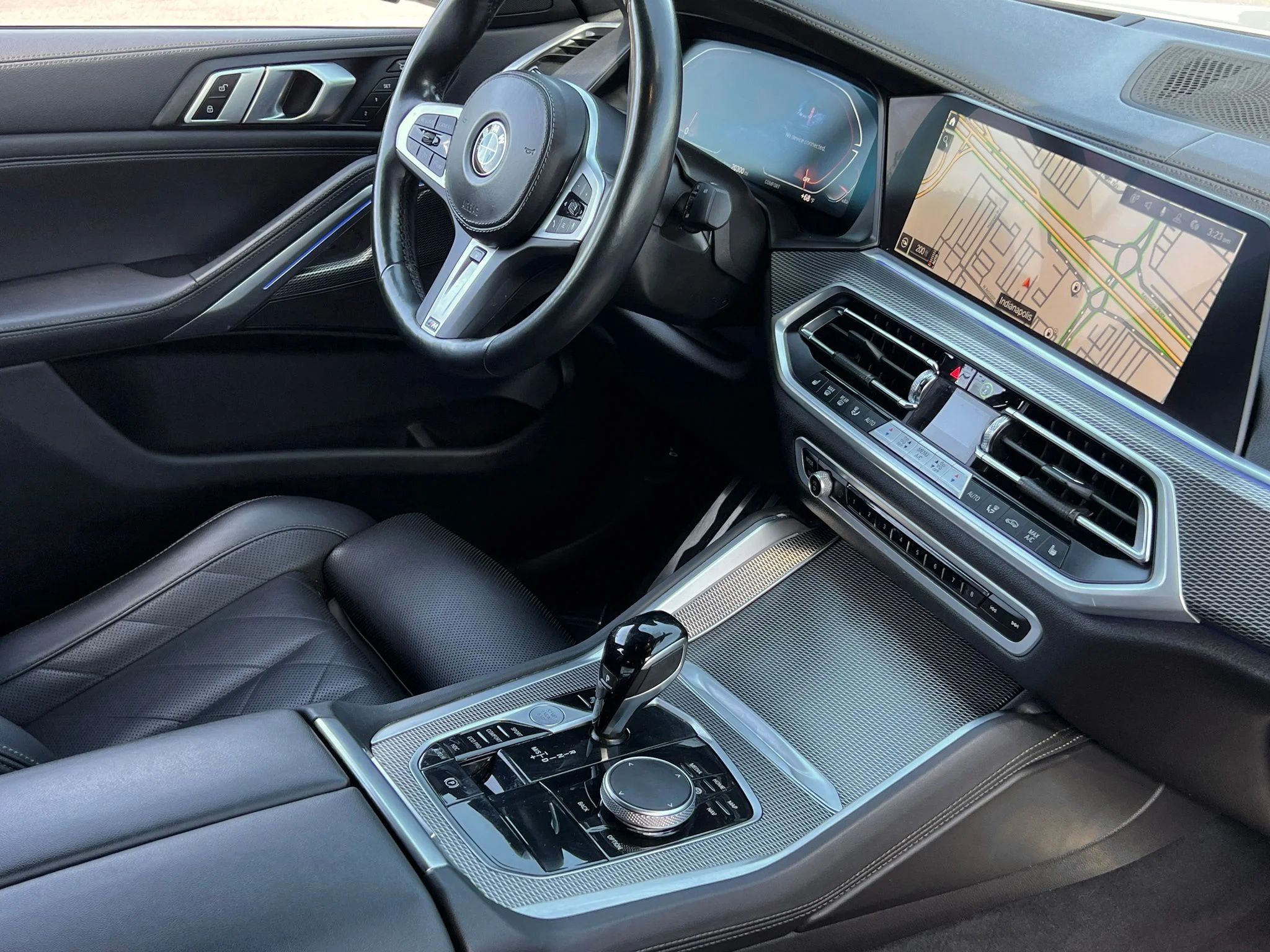 Used 2023 White BMW xDrive40i image 34