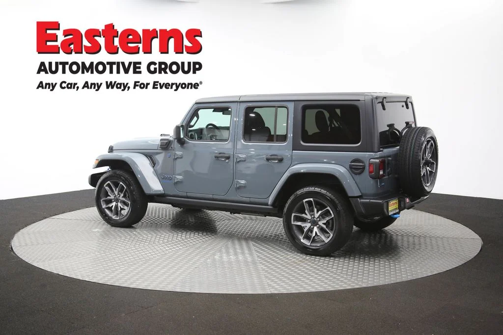 Used 2024 Gray Jeep Sport S 4xe image 63