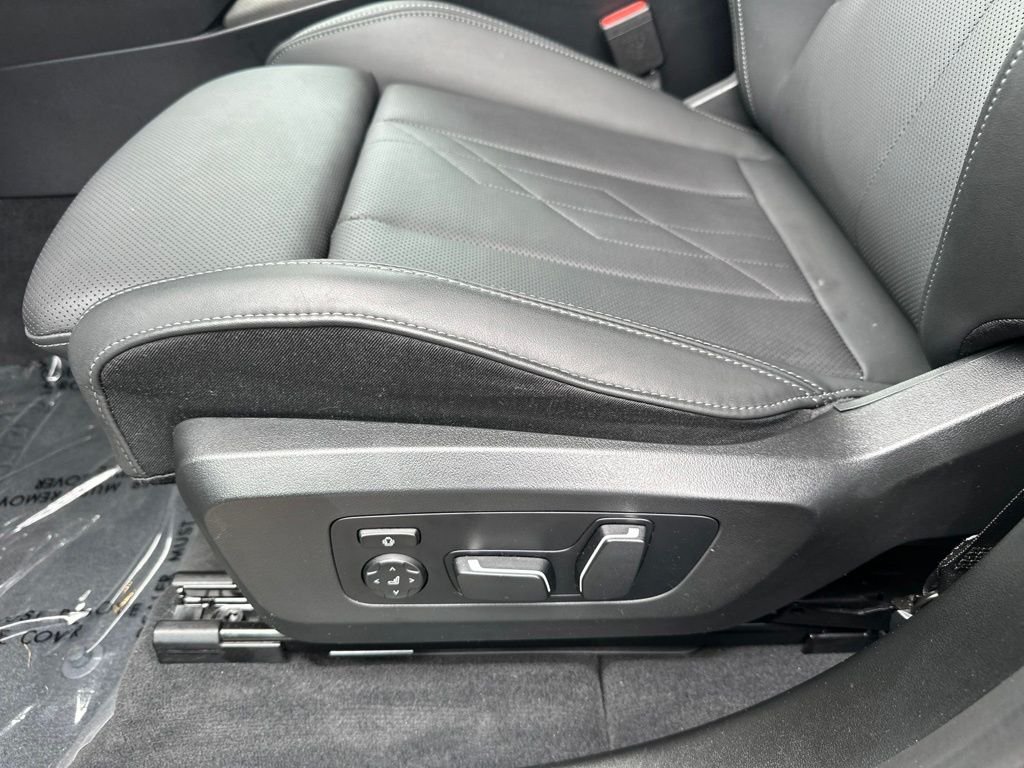 Certified Used 2025 Dark Graphite Metallic BMW 30 xDrive image 11