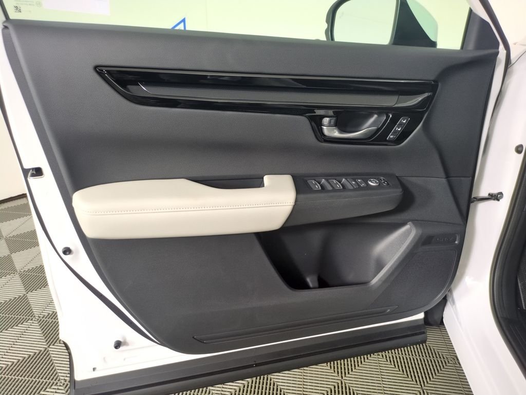 New 2026 Platinum White Pearl Honda EX-L image 10