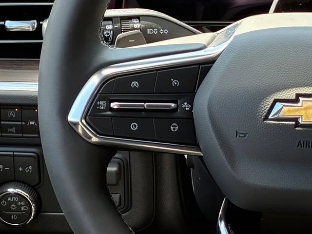New 2026 Polar White Tricoat Chevrolet Premier image 22