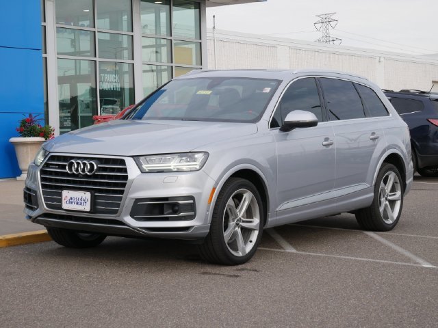 Used 2019 Audi Q7 Prestige with VIN WA1VAAF77KD018336 for sale in Roseville, Minnesota