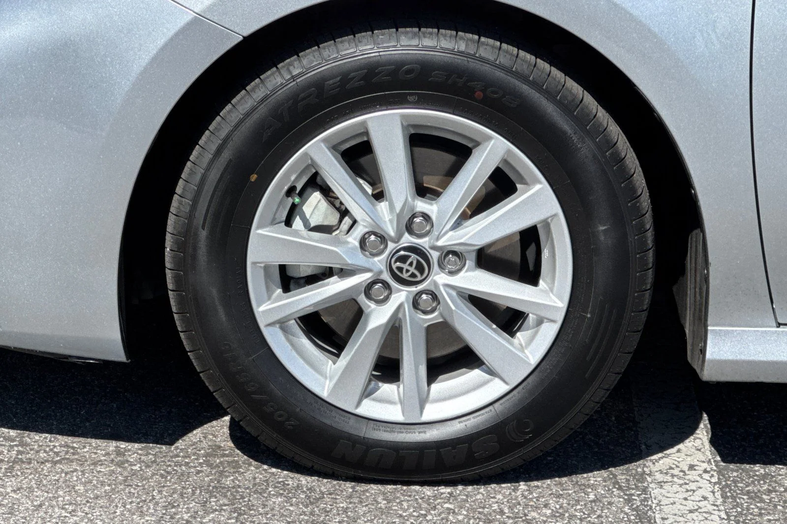 Used 2025 Silver Toyota LE image 26