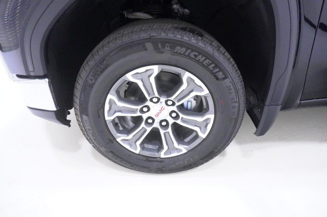 2026 GMC Sierra 1500 SLT - Photo 14