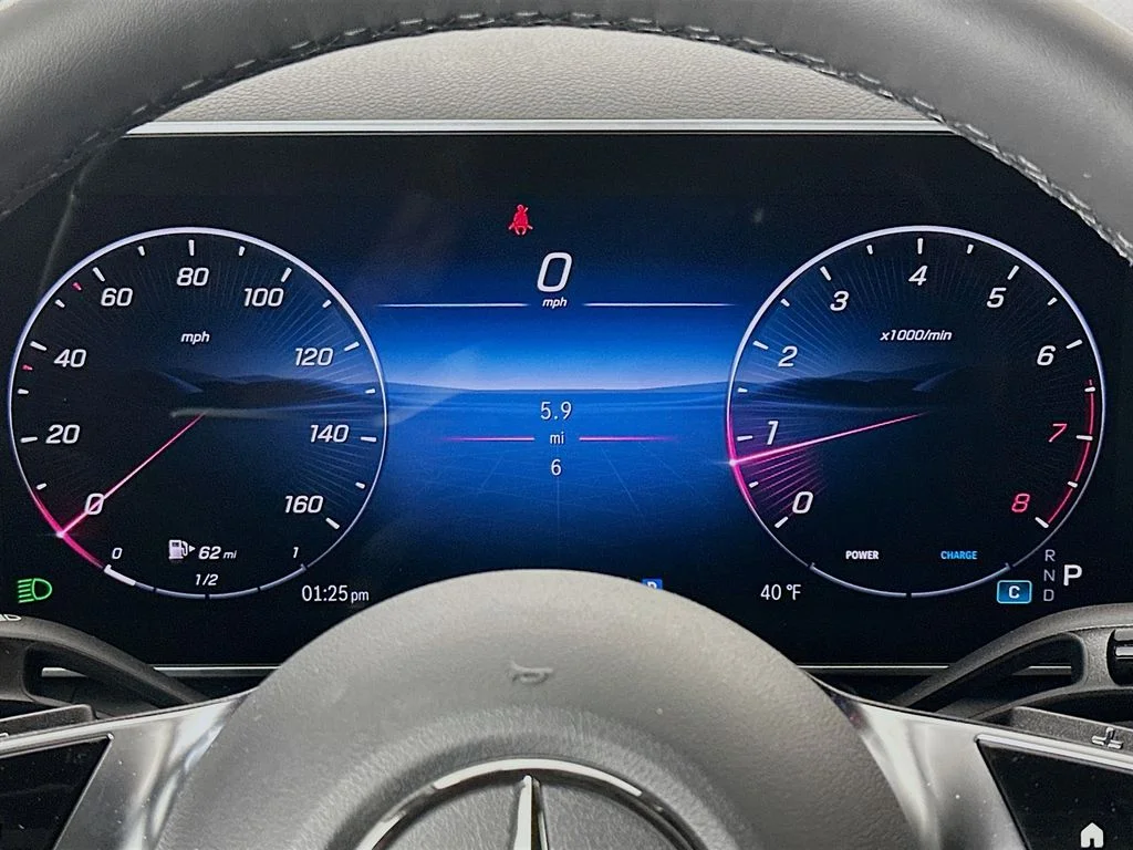 Used 2026 Gray Mercedes-Benz GLC 300 image 11