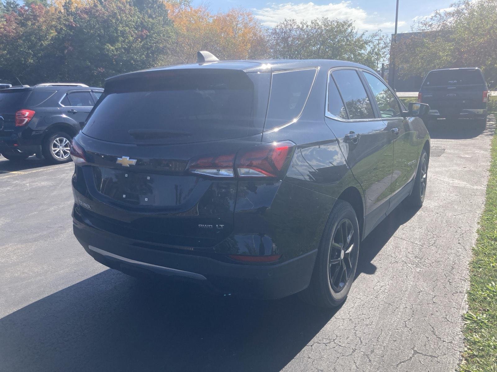 Used 2024 Mosaic Black Metallic Chevrolet LT image 7