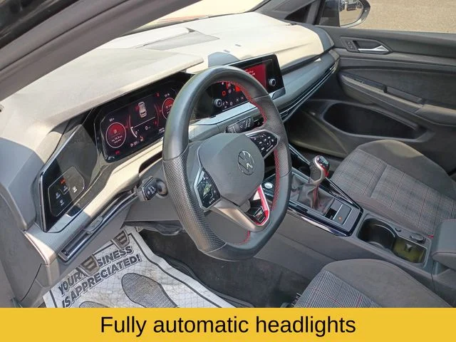 Used 2024  Volkswagen S image 11