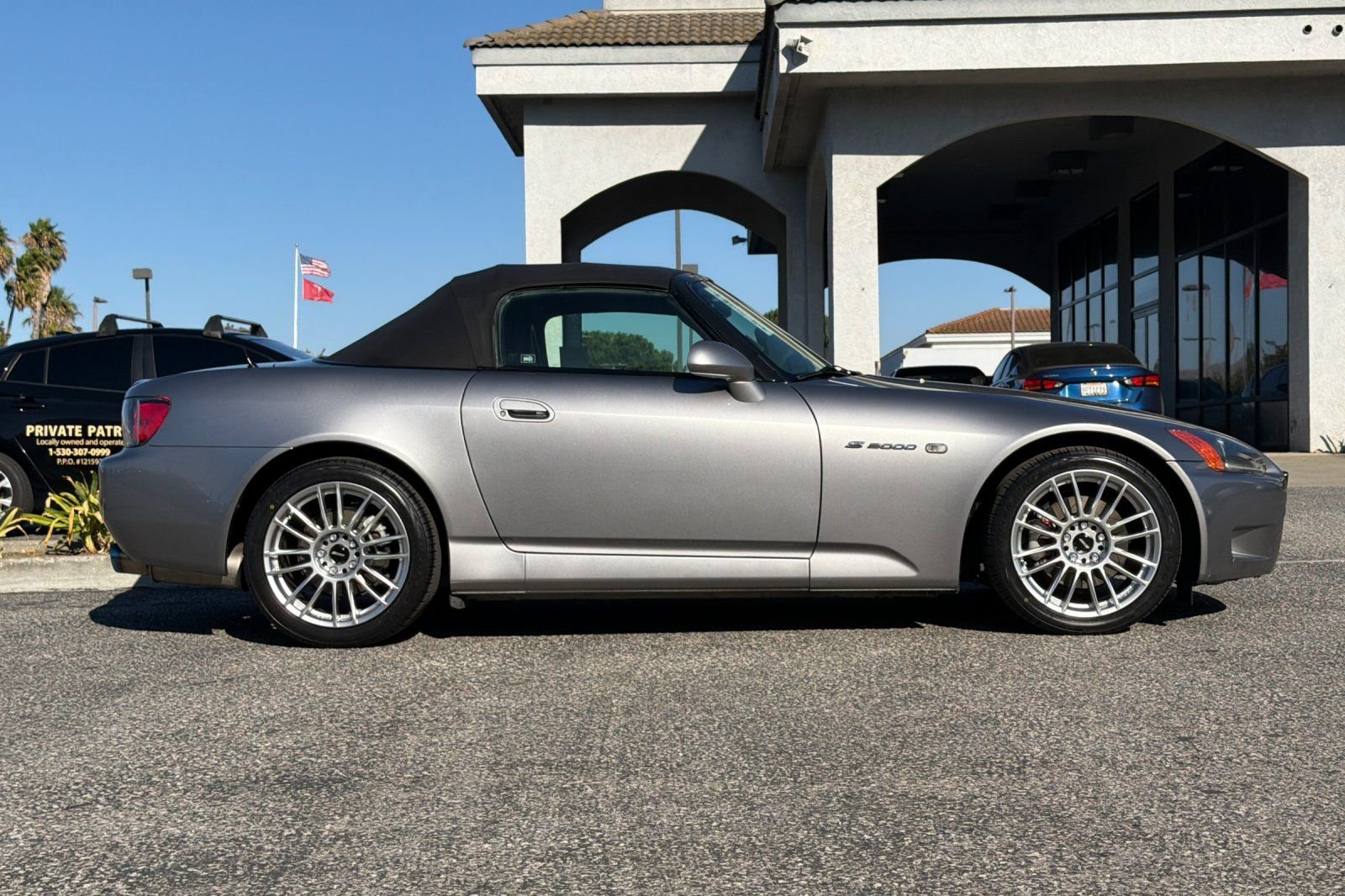 Used 2001  Honda Base image 3