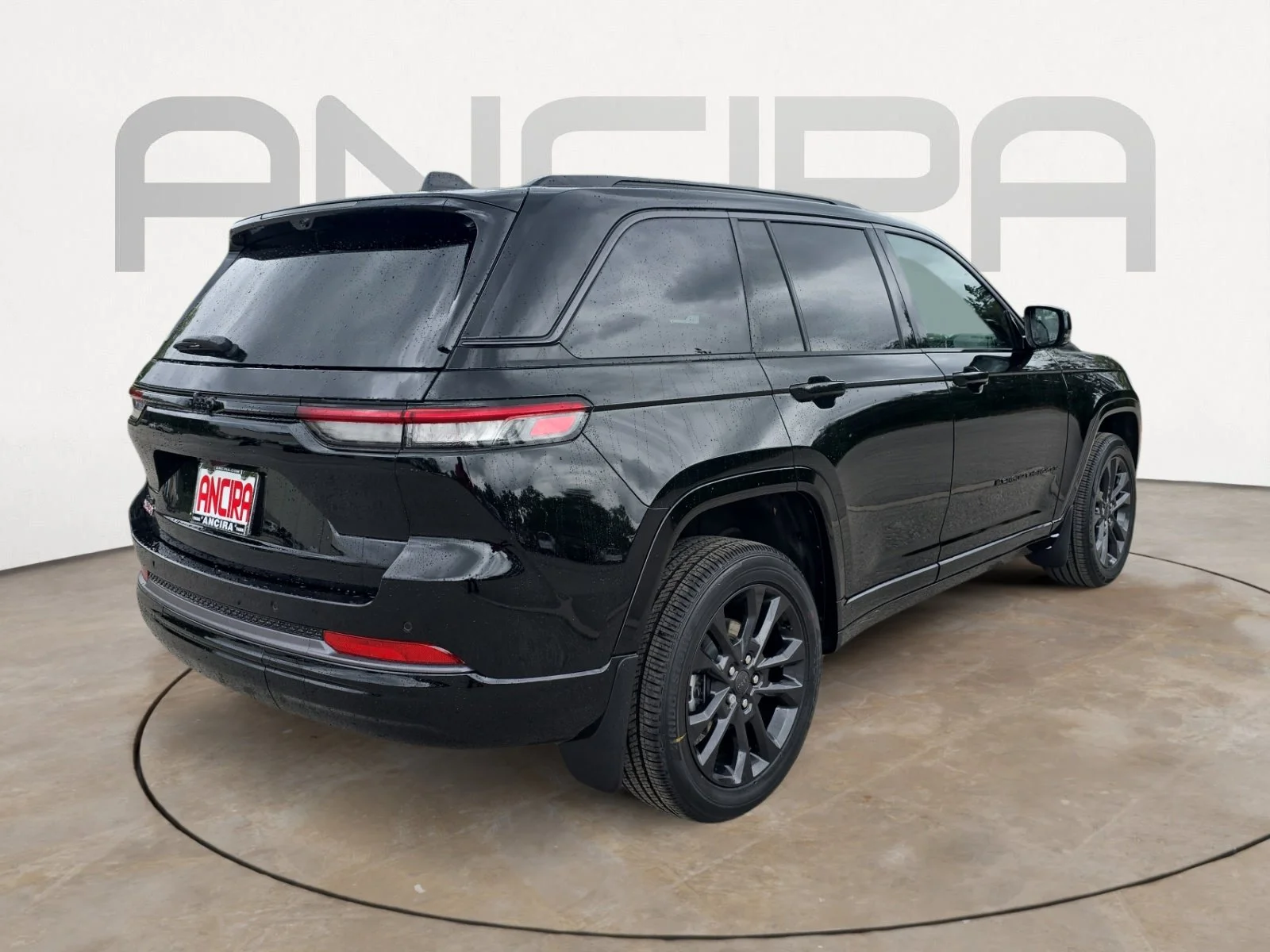 New 2026 Diamond Black Crystal Pearlcoat Jeep Limited Reserve image 9