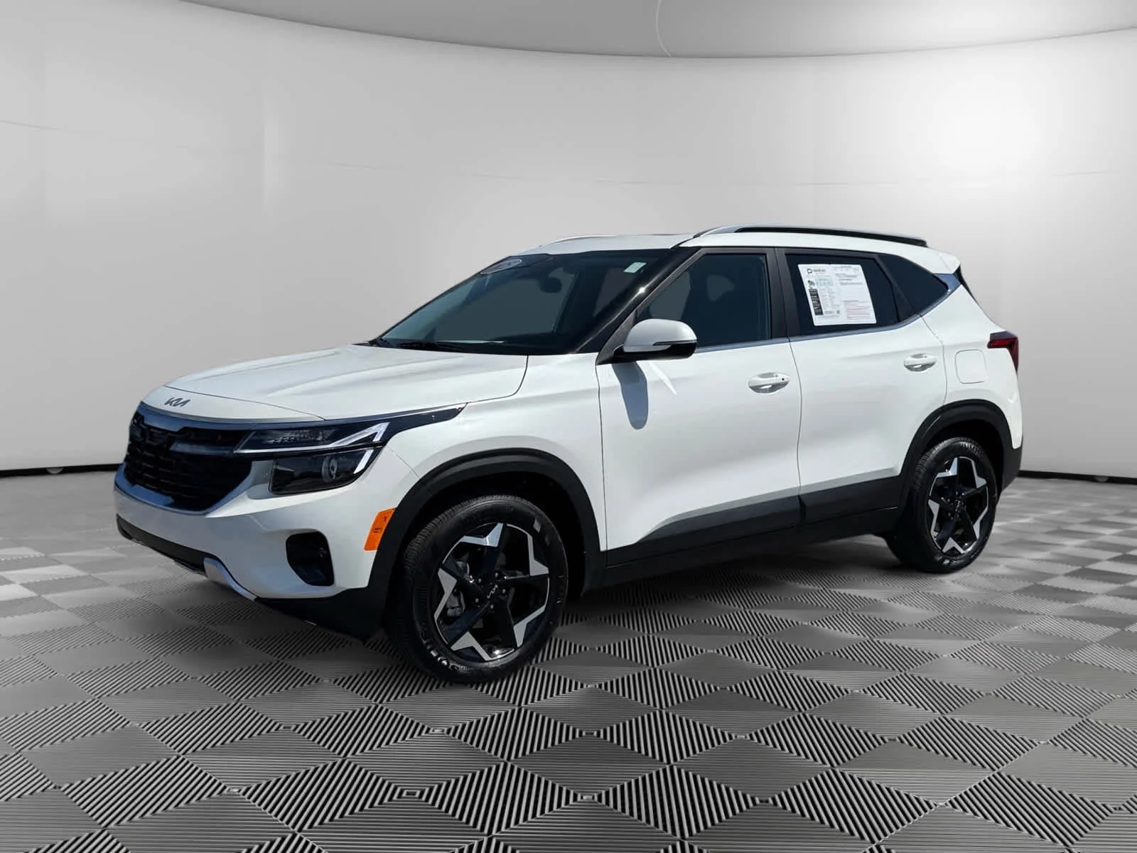 2025 Kia Seltos EX